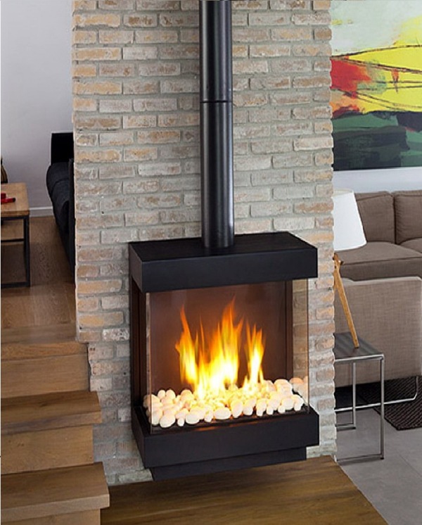 Преимущества и недостатки газовых каминов для дачи и дома