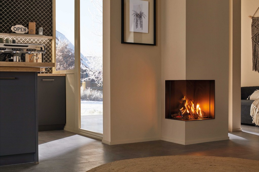 Преимущества и недостатки газовых каминов для дачи и дома