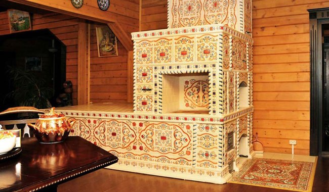 Светлая расцветка печи-камина