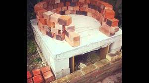 Создаем  печь для пиццы своими руками - строительство начинается с фундамента.