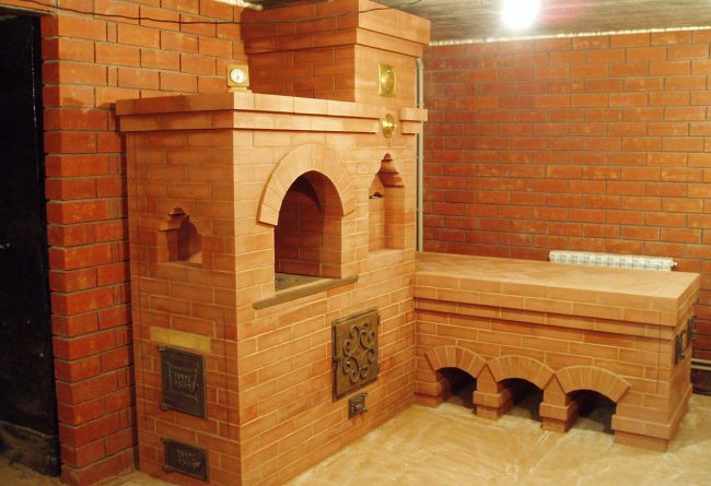 Классическая постройка Сооружение в классическом исполнении